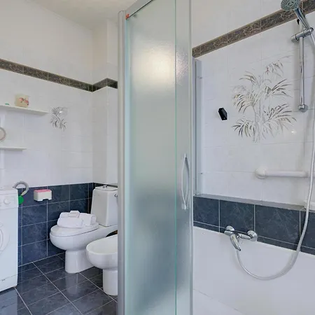 Daire Lorenza Rooftop View - Happy Stresa